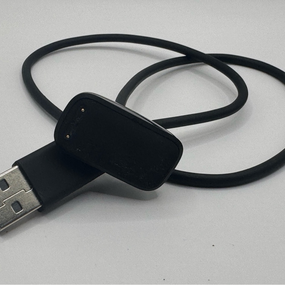Fitbit Luxe Charging Cable